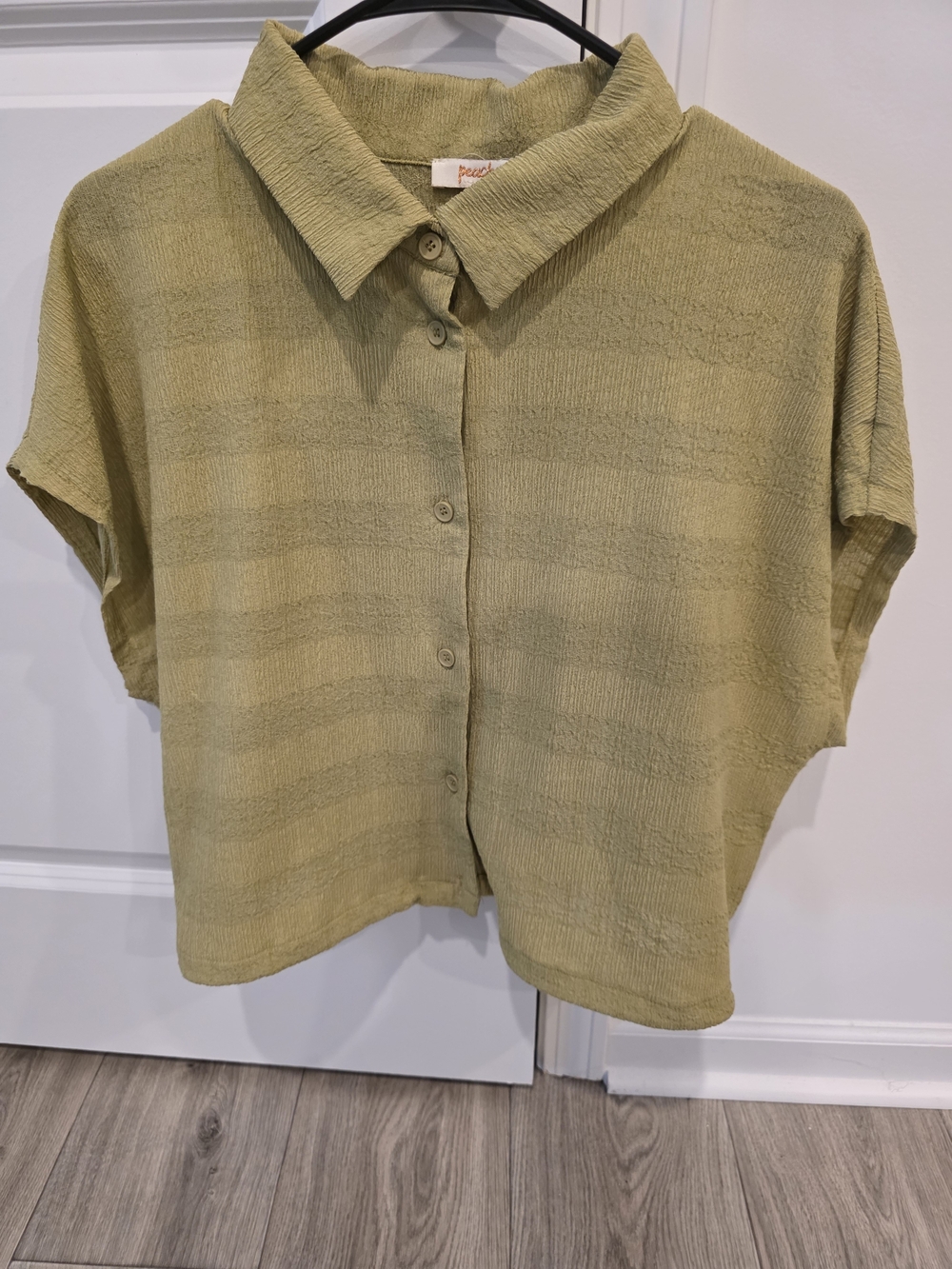 Relaxed Button-Front Women's Top in Olive Green